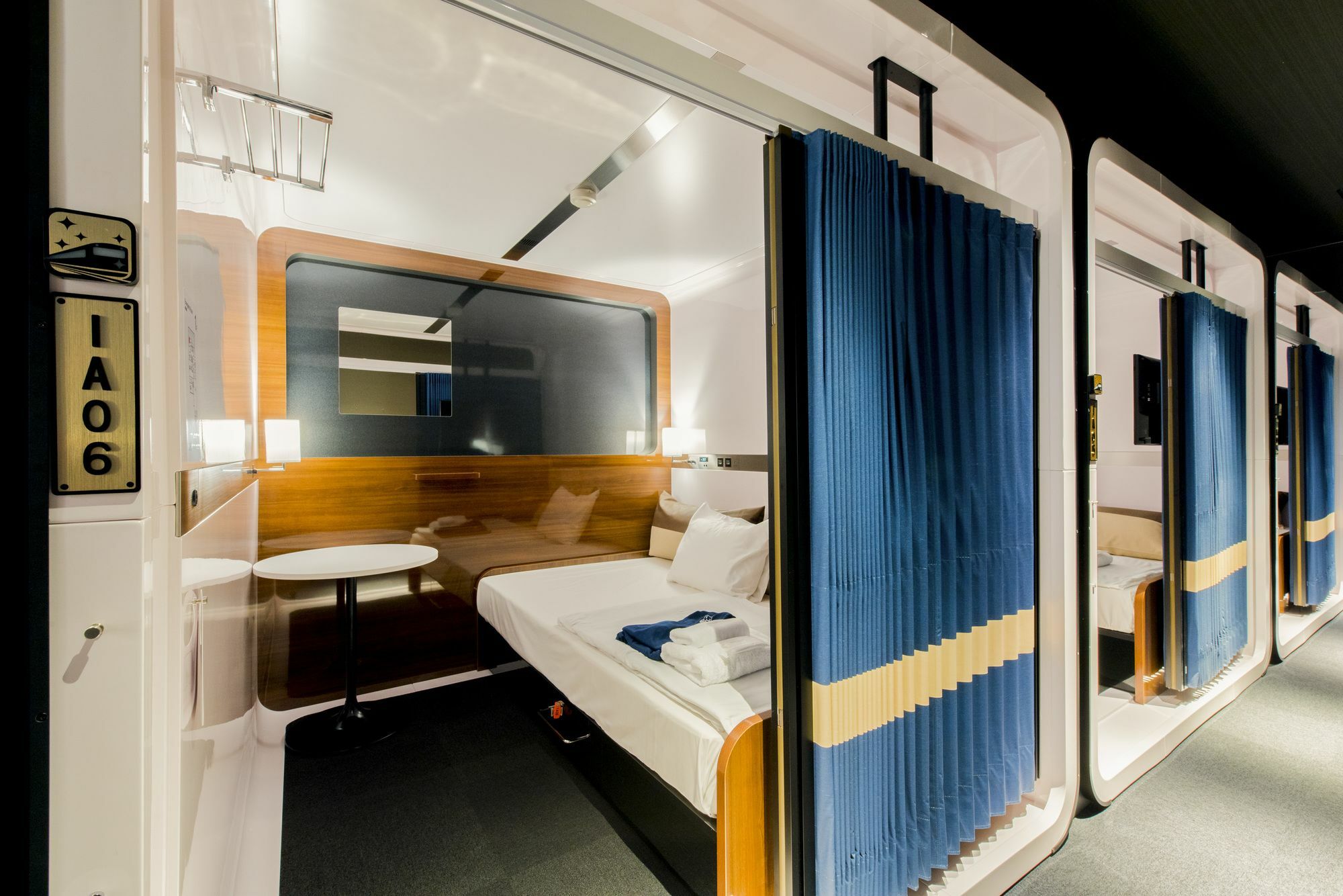 First Cabin Station Abenoso Otel Osaka Dış mekan fotoğraf