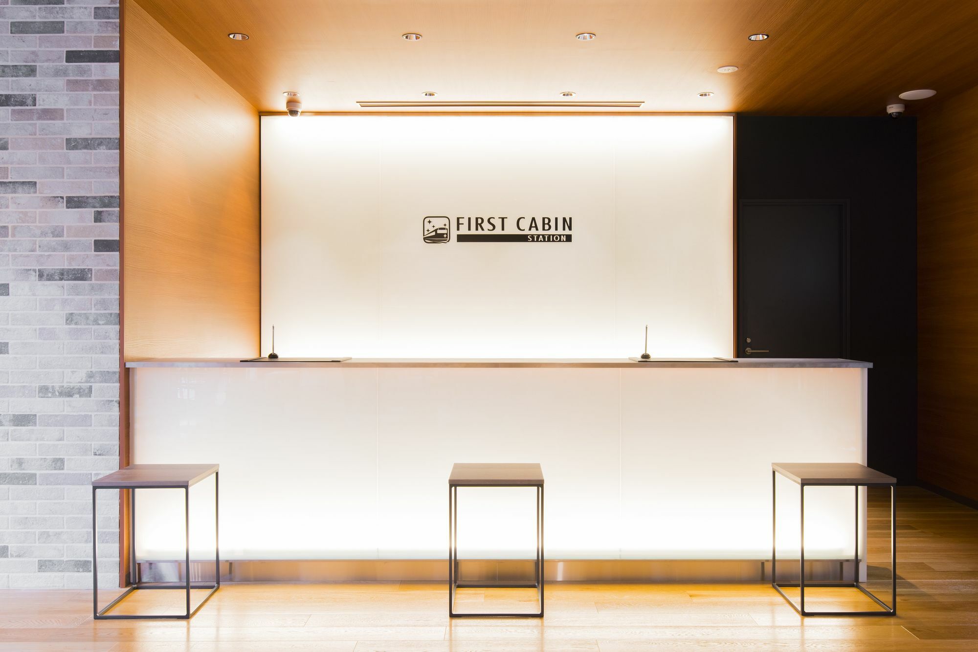 First Cabin Station Abenoso Otel Osaka Dış mekan fotoğraf